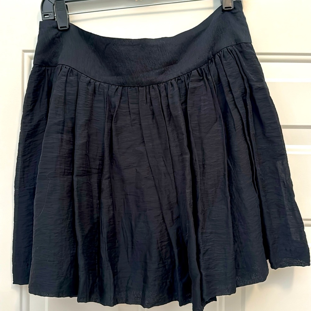 Express flowy mini skirt with pockets